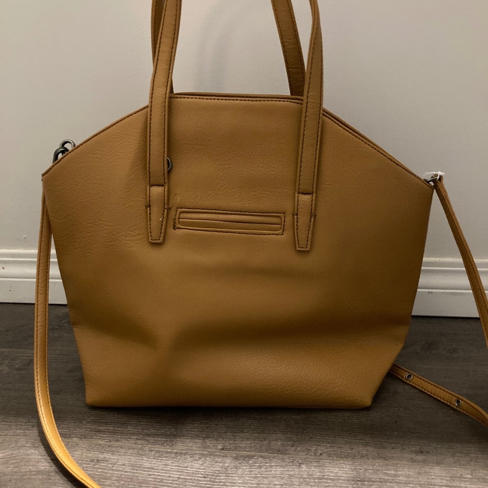 Mat & Nat Crossbody Tote